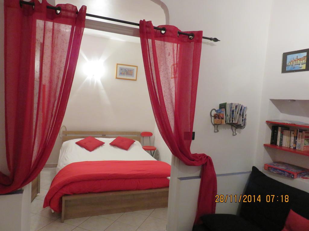 Apartamento Studio Vieux Menton Exterior foto