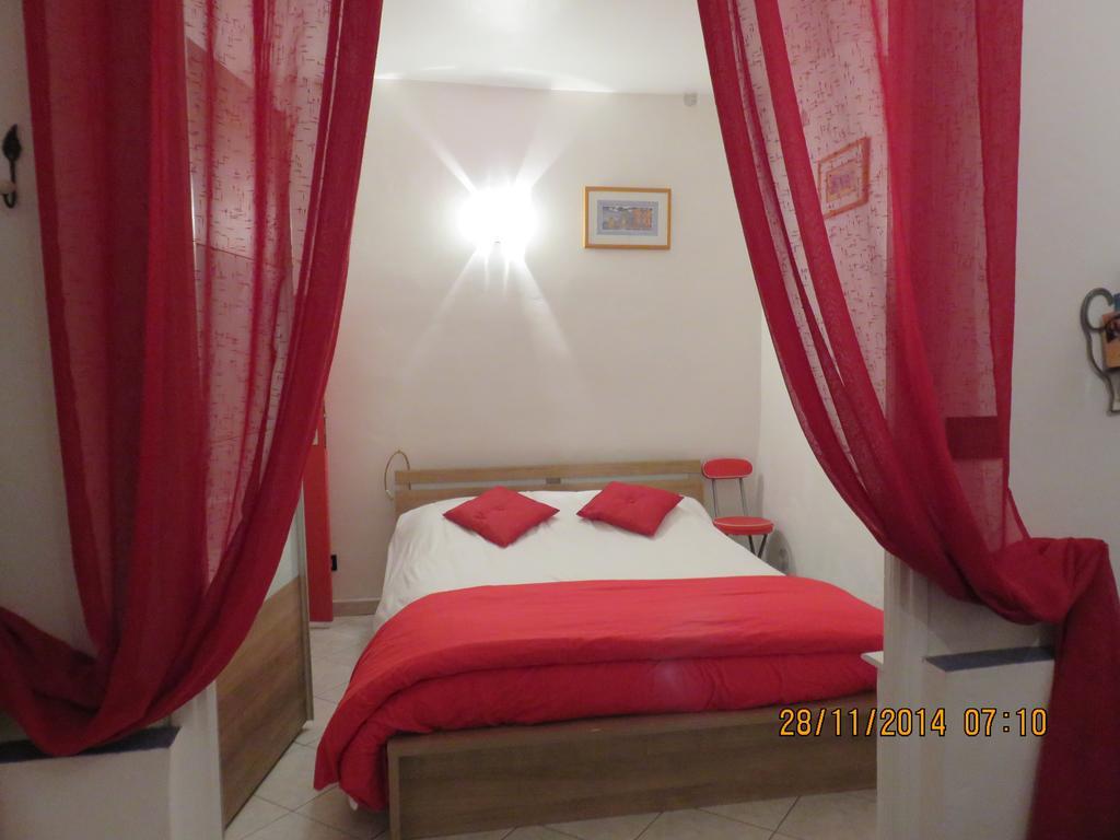 Apartamento Studio Vieux Menton Exterior foto